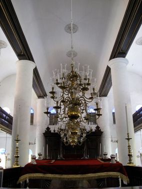 450px-Curaçao_synagogue-2